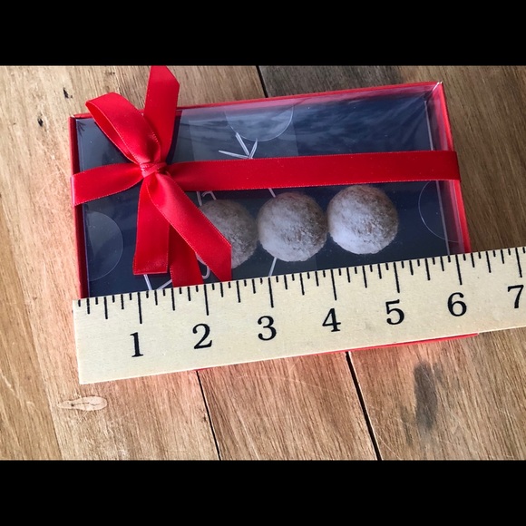 Tim Hortons 10-Count Boxed Christmas Holiday Greeting Cards NWT - Picture 4 of 5